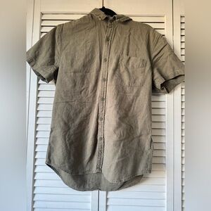 Lucky Brand Men's Casual Olive Button Down Shirt
